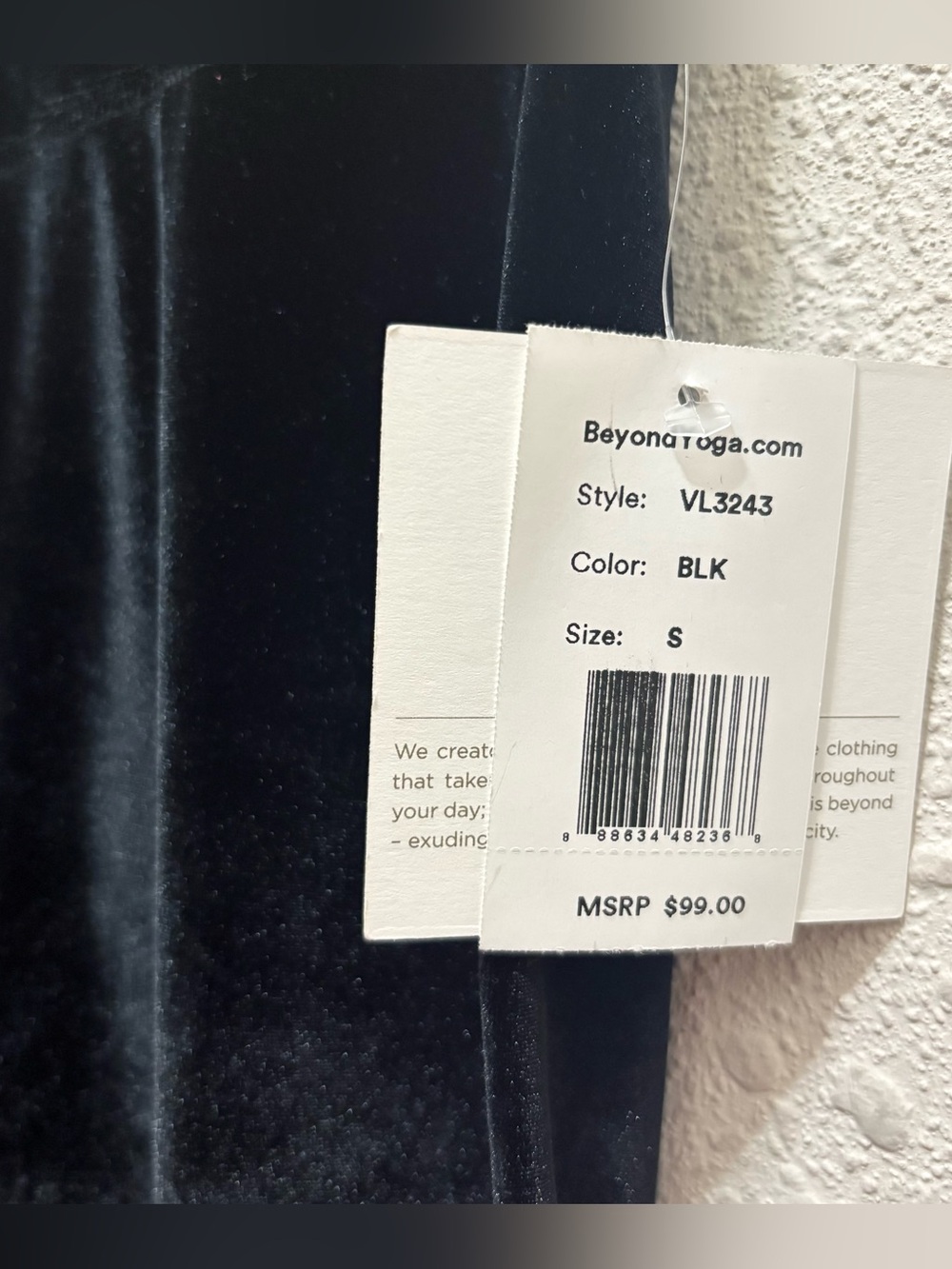 Beyond Yoga Velvet Motion High Waisted 7/8 Yoga Leggings in Black NWT Size Small - Picture 6 of 10